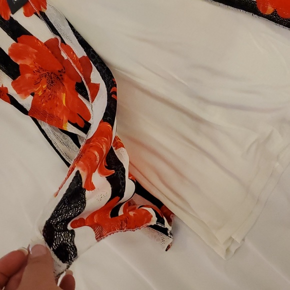 Top - Picture 6 of 8